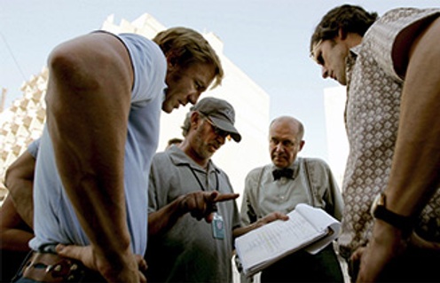 Steven Spielberg, Eric Bana et Hanns Zischler sur le plateau de Munich