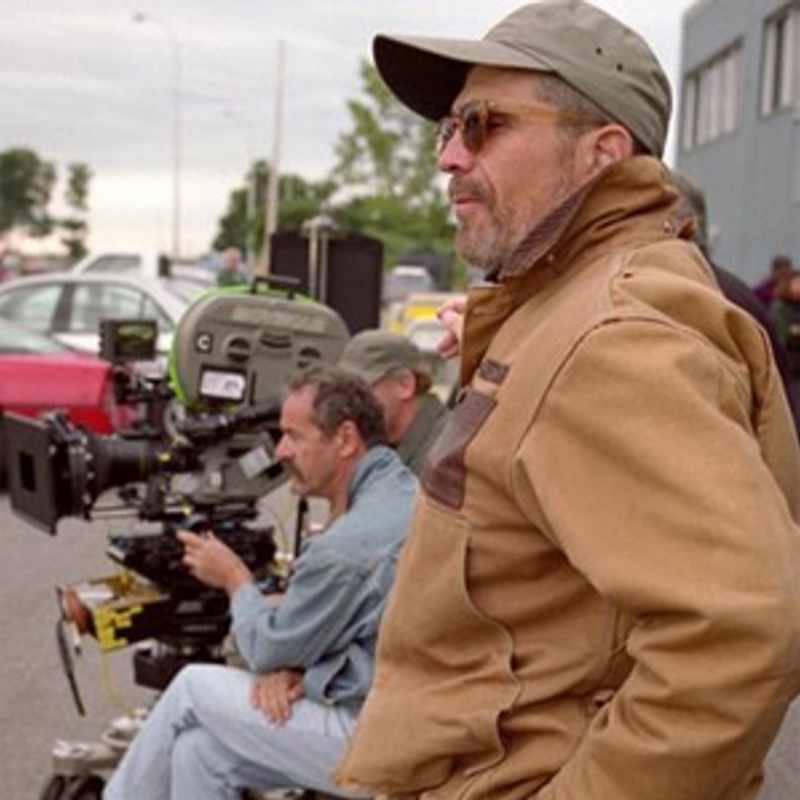 David Mamet sur le plateau du film Heist