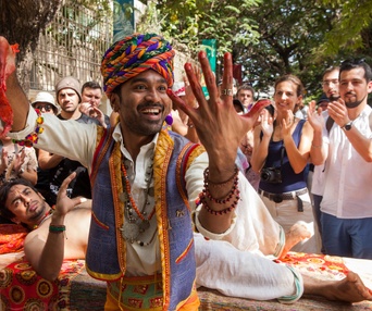 Une scène du film  L'extraordinaire voyage du fakir
