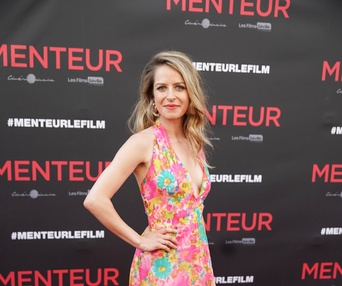 Sur le tapis rouge du film Menteur