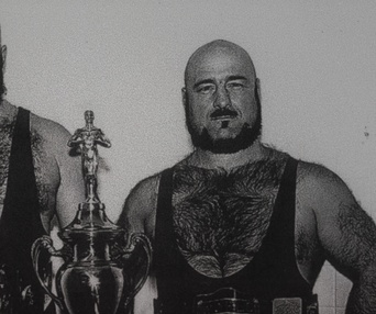 Une scène du film Mad Dog & The Butcher : Les derniers vilains