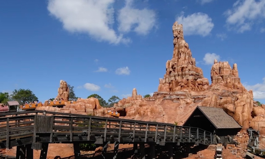 Disney prépare un film sur son manège Big Thunder Mountain Railroad