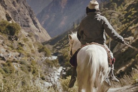 Affiche du film Kalo Pothi, un village au Népal