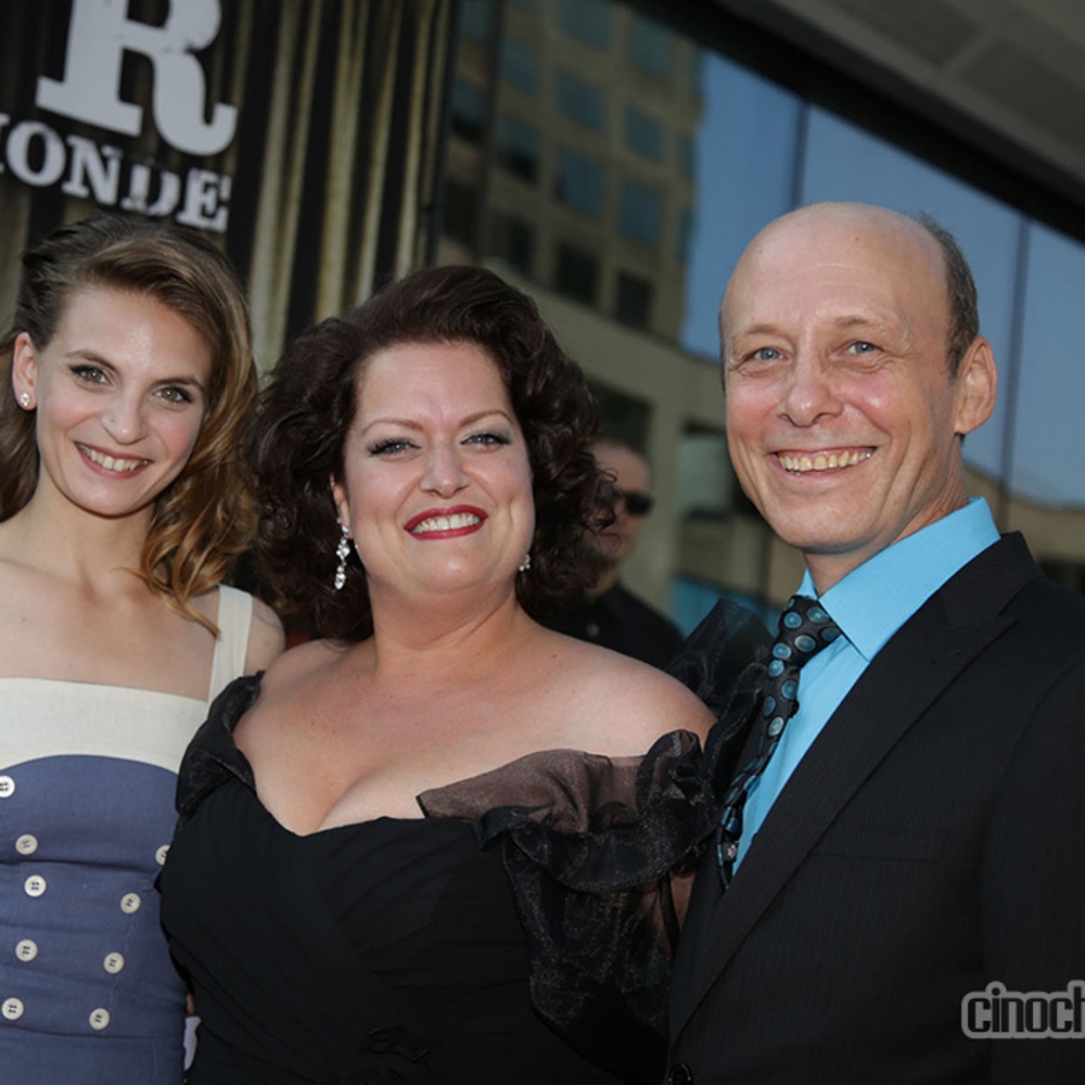 Sur le tapis rouge de Louis Cyr : L'homme le plus fort du monde