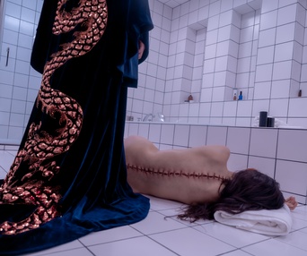 Une scène du film The Substance