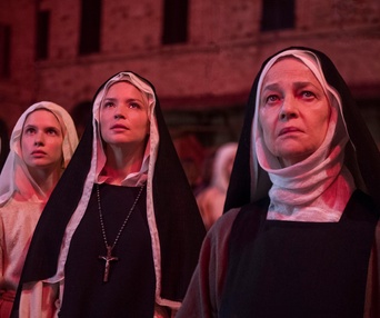 Une scène du film Benedetta