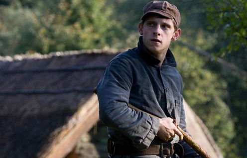 Jamie Bell dans Defiance