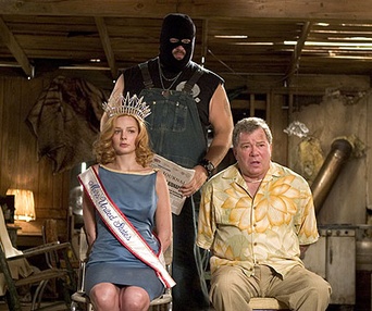 Scène du film Miss personnalité 2 : armée et fabuleuse