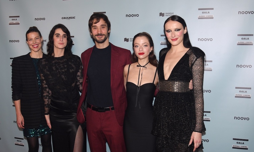Un tapis rouge festif et glamour pour la 25e édition du Gala Québec Cinéma