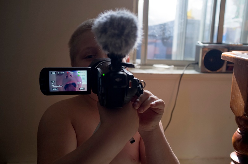 Une scène du film Petit Tom