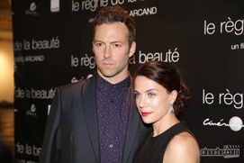 Sur le tapis rouge de Le règne de la beauté
