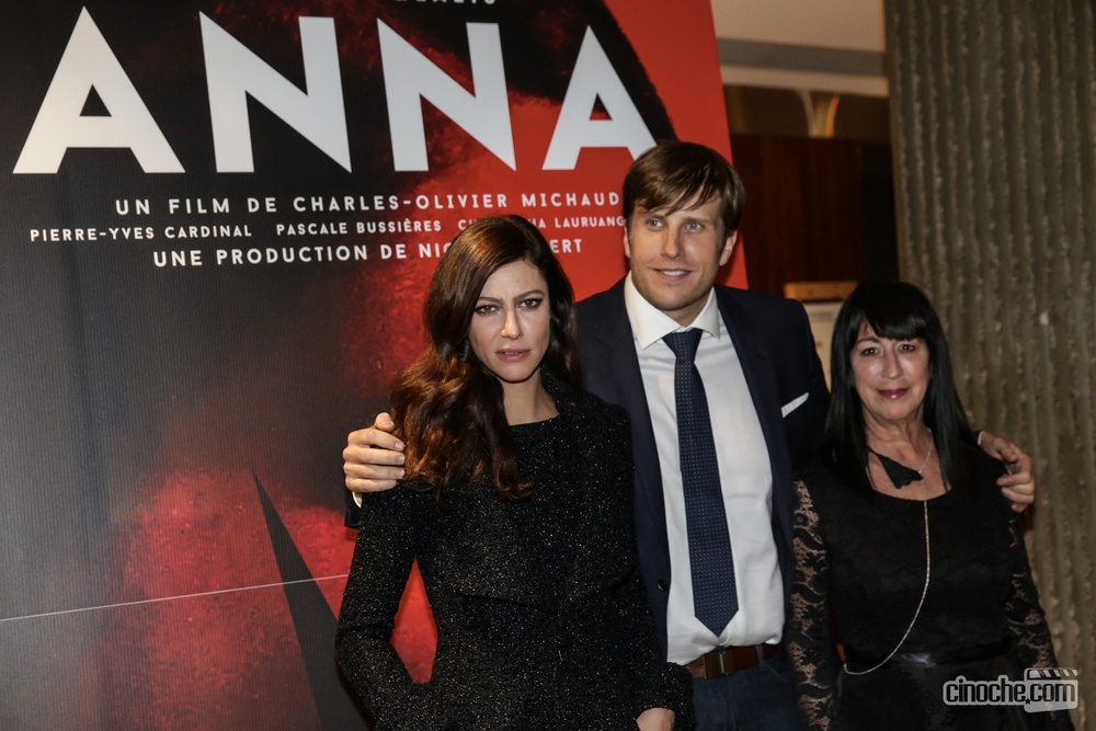 Sur le tapis rouge du film Anna