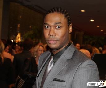 Sur le tapis rouge de Lance et compte