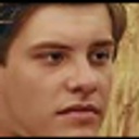 Xavier Samuel et  Mia Wasikowska dans September