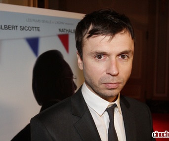 Sur le tapis rouge du film Le vendeur