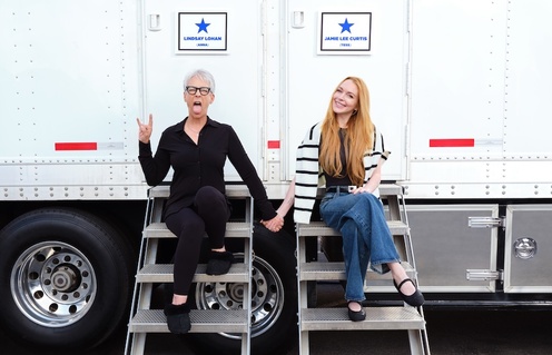 Jamie Lee Curtis et Lindsay Lohan sur le plateau de la suite de Freaky Friday