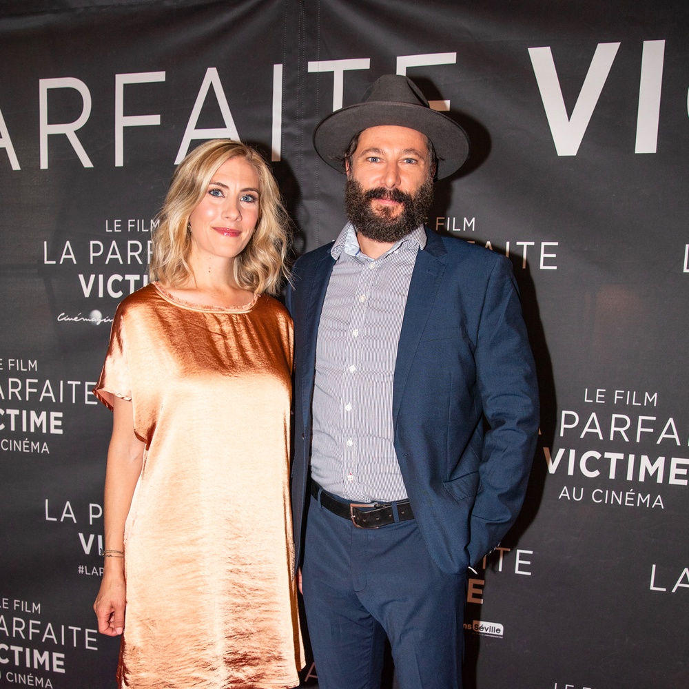 Sur le tapis rouge du film La parfaite victime