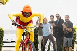 Affiche du film Jackass Forever Affiche du film Jackass Forever