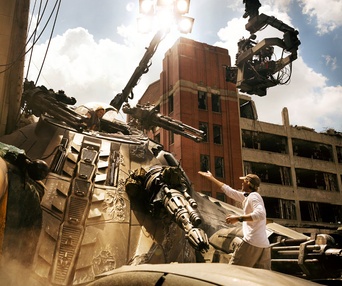 Une scène du film Transformers: The Last Knight