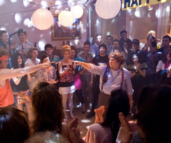 Une scène du film Take Me Home Tonight