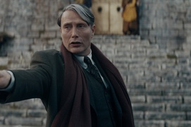 Une scène du film Fantastic Beasts: The Secrets of Dumbledore Une scène du film Fantastic Beasts: The Secrets of Dumbledore