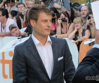TIFF 2012 - Sur le tapis rouge de Looper