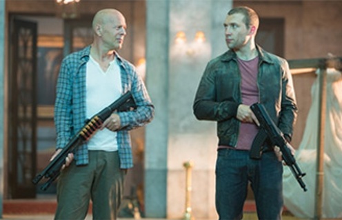 Bruce Willis et Jai Courtney dans A Good Day to Die Hard