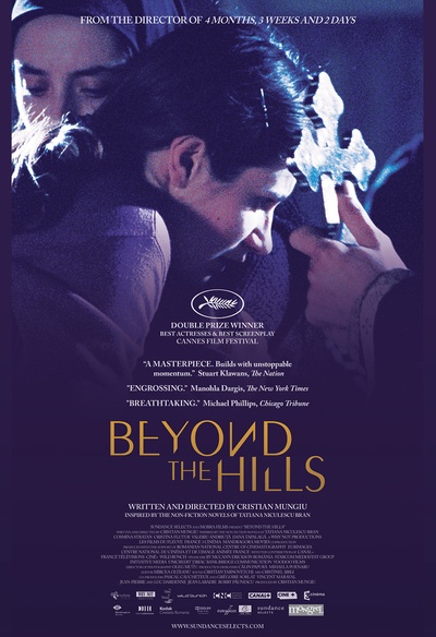 Affiche du film Beyond the Hills