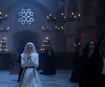 Une scène du film The Nun
