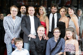Sur le tapis rouge de Y'en aura pas de facile