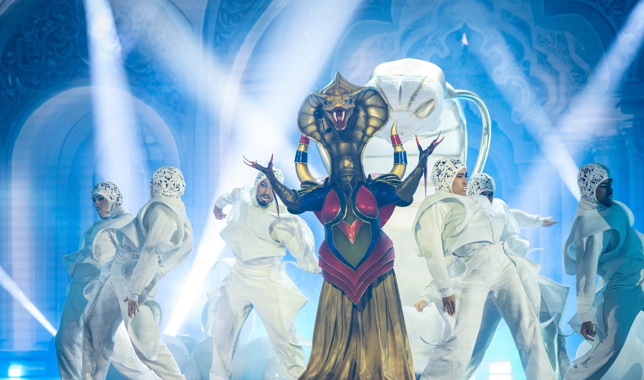 Diva Cobra dans <em>Chanteurs masqués</em>