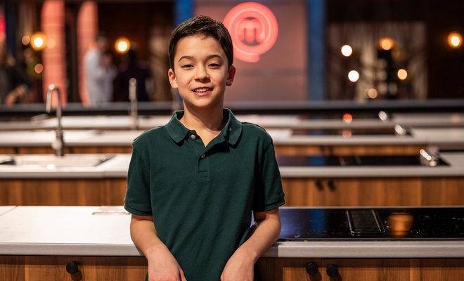 Image de l'article Harrison de «Masterchef Junior Québec» pose avec son petit frère pour une occasion spéciale