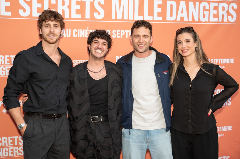 Première du film Mille secrets mille dangers