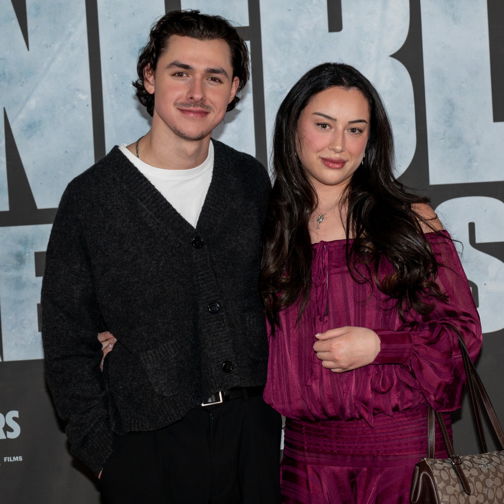 Tapis rouge de la première du film Youngblood : le hockey dans le sang