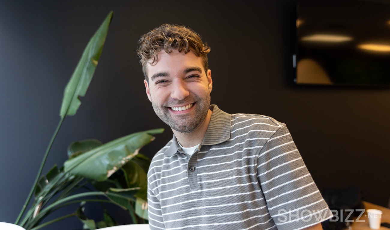 Image de l'article Le nouveau look du présentateur météo de «Salut Bonjour» Félix Rondeau fait réagir