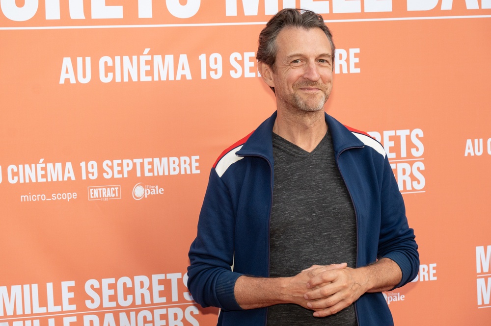 Première du film Mille secrets mille dangers